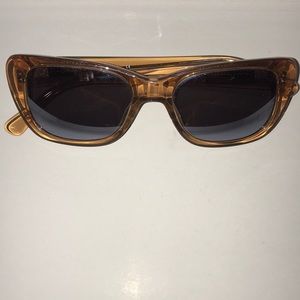 SALE 🌸 RAEN Chaise Sunglasses